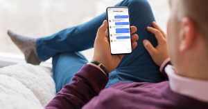 iran connectiong to world with unblocked whatsapp